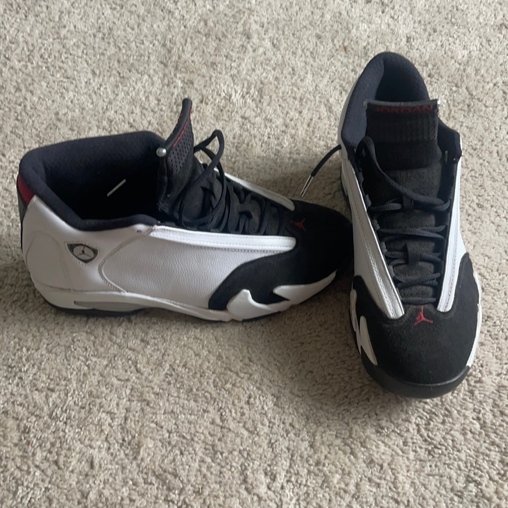 Size 10.5 Jordan 19.